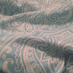 Meet your Posher, Cecelia